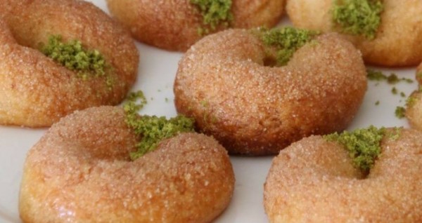 Hira Tatlısı Nasıl Yapılır? Evde Kolay Hira Tatlısı Tarifi